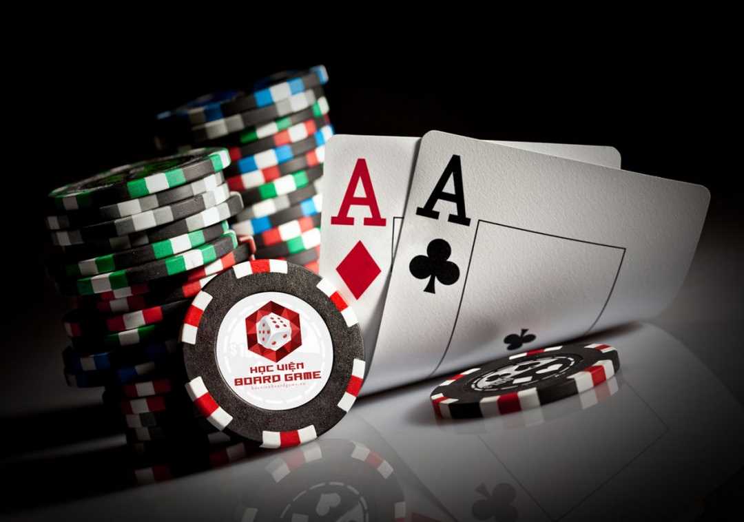 Tuân thủ các quy tắc khi chơi trò chơi Poker