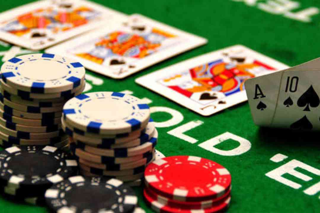 Mục đích của việc chơi game bài Poker là gì?