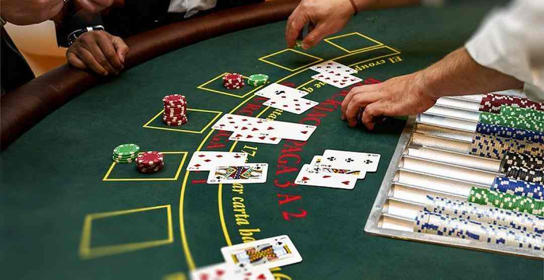 Trải nghiệm game bài Poker hấp dẫn tại Kampong Som City Casino