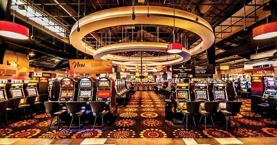 Bên trong của Oriental Pearl Casino vô cùng sang trọng và bắt mắt